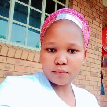 Babysitting job in Durban: babysitting job Sthabile