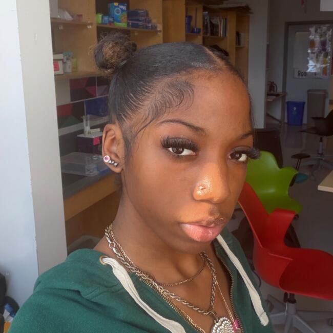 Babysitter in Windsor Locks: Journee