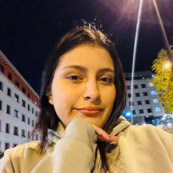 Babysitter in Urduña / Orduña: Gianella