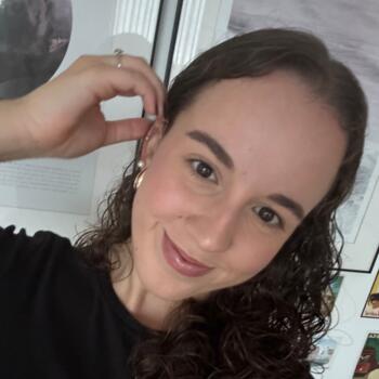 Babysitter in Lisbon: Mariana