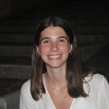 Babysitter in Caparica: Maria Leonor