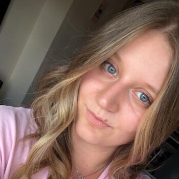 Babysitter in Pont-à-Mousson: Eléna