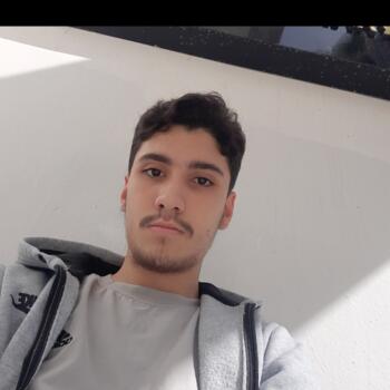 Babysitter in Aubervilliers: Rayan