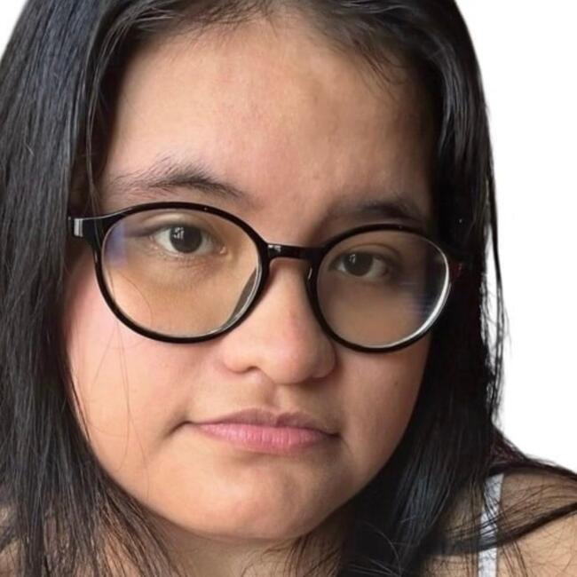 Niñera en Trujillo: Valeria