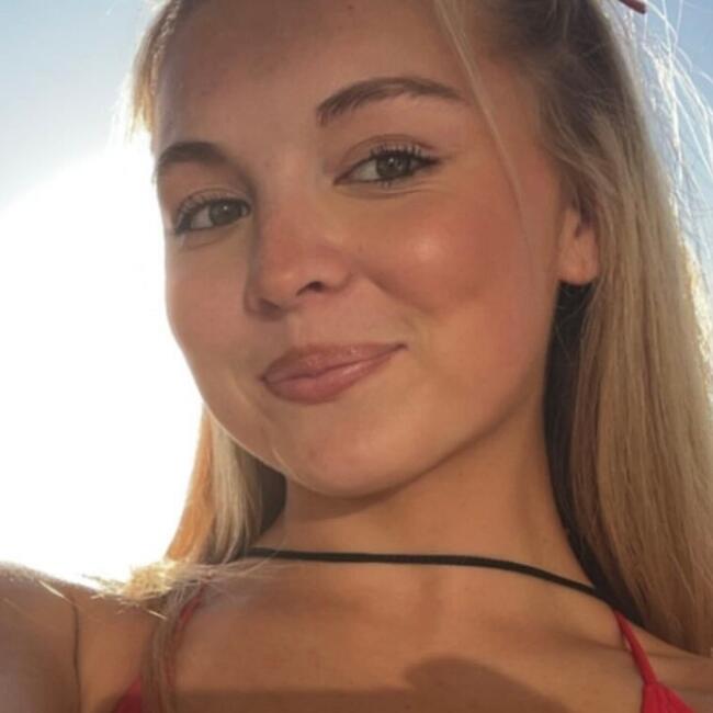 Babysitter in Melbourne: Scarlett