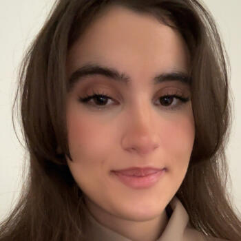 Oppas in Amsterdam: Zaynab