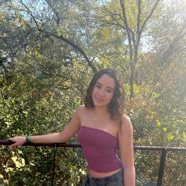Babysitter in Round Rock: Bianca