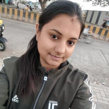Babysitter in Pune: Manaswi