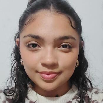 Niñera en Ibagué: Valentina blanco