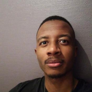 Babysitters in Bergen: Thabo