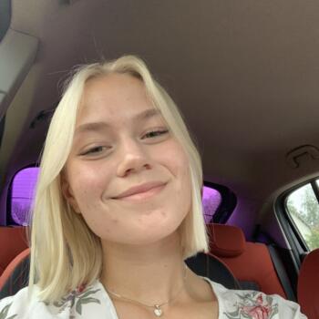 Oppas in Utrecht: Rina