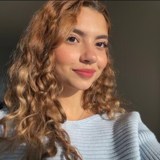 Babysitter in Montreal: Sidra