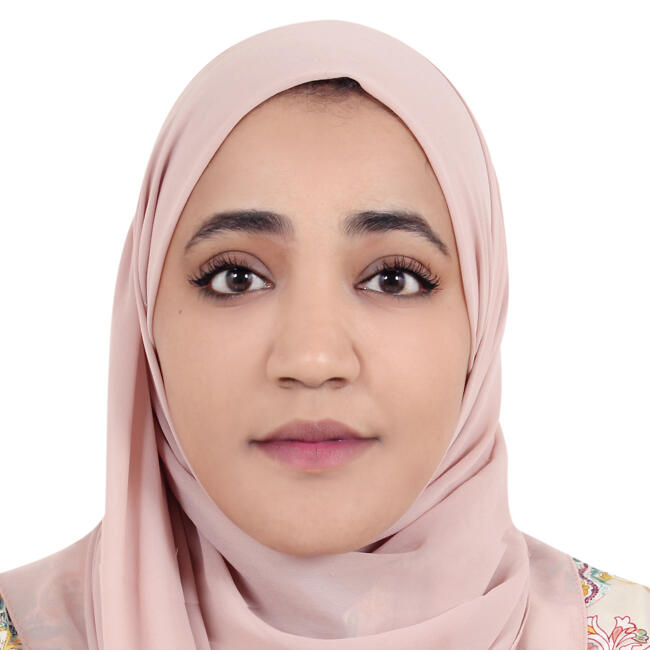جليسة أطفال في Jazīrat Abū Z̧aby: Alaa