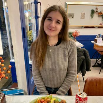 Bébiszitter Szeged területén: Ildiko