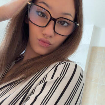 Baby-sitter Sergy: Tania