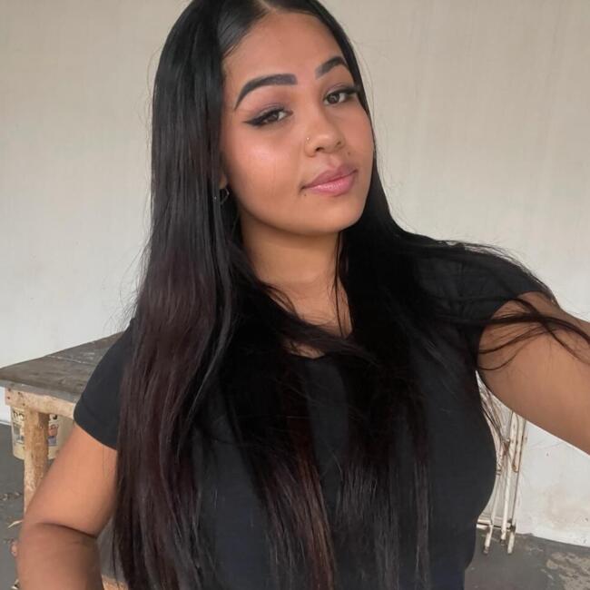 Babysitter in Cuiabá: Caila Barbosa