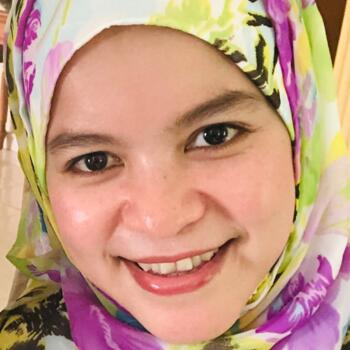 Pengasuh di Shah Alam: Noor Suhaida