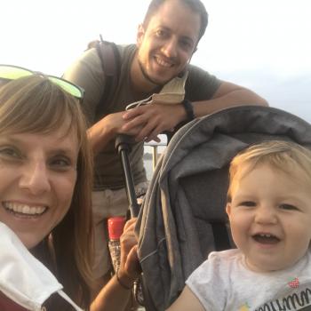 Nanny job A Coruña: babysitting job Hola