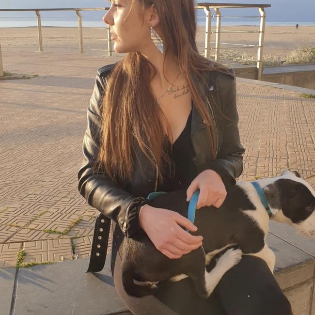 Babysitter in Ostend: Kitana