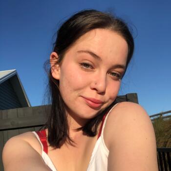 Babysitter in Papamoa: Bree