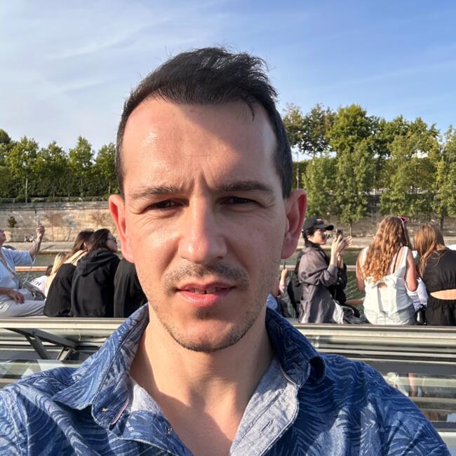 Lavoro per babysitter a Bra: Daniel 
