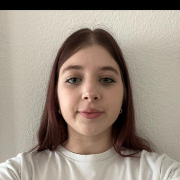 Babysitter in Biel: Ysia