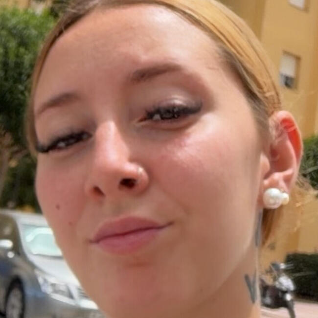 Babysitter in Seville: Natalia