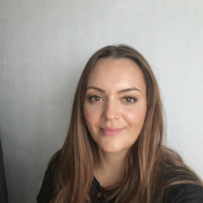 Babysitter in Évry: Ophelie