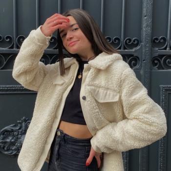Baby-sitter in Châteauroux: Jade