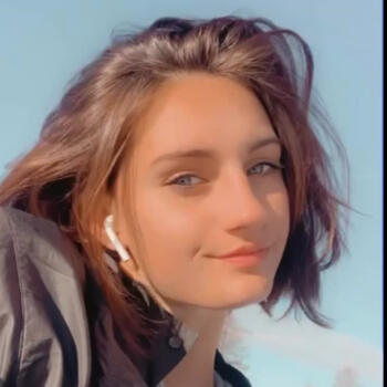 Baby-sitter in Toulouse: Pauline