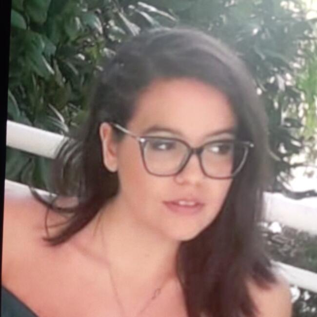 Babysitter in Naples: Miriam