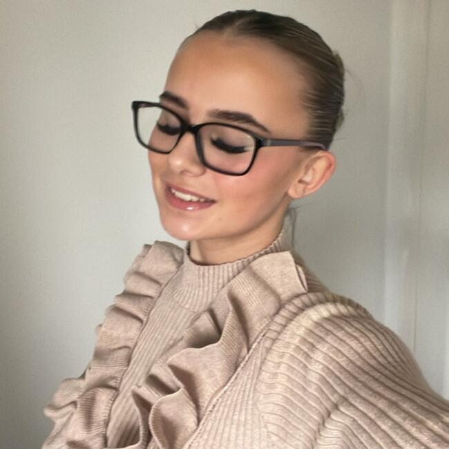 Babysitter in Sheerness: Aimee