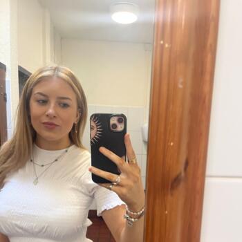 Ama em Galway: Nicole