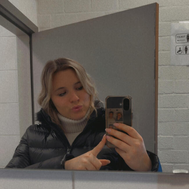 Babysitter in Knokke-Heist: Laura