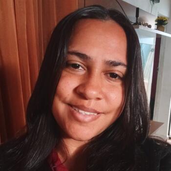 Babá Vitória da Conquista: Indara