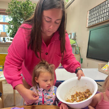 Babysitter in Magna: Coralie