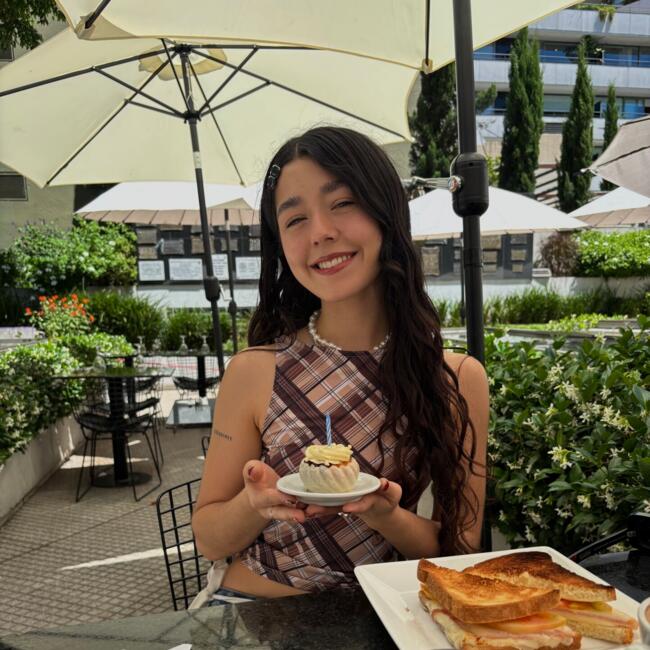 Babysitter in Buenos Aires: Delfina