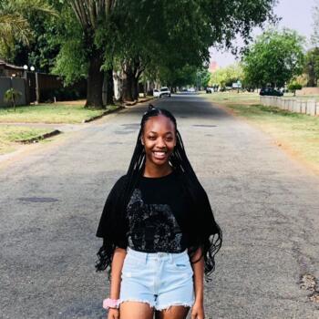 Babysitter in Benoni: Sandra