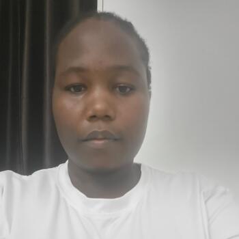 Babysitter in Dubai: Tumusiime