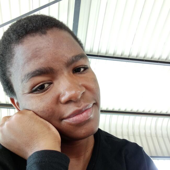 Babysitter in Berea: Lisa