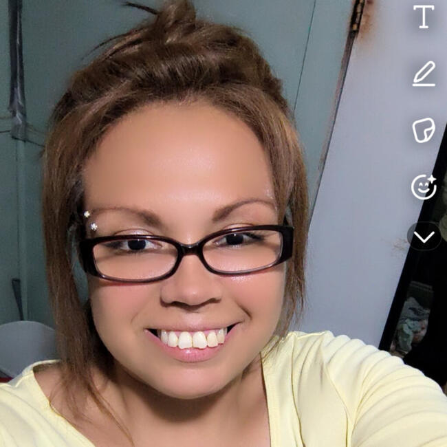 Babysitter in San Antonio: Krystal