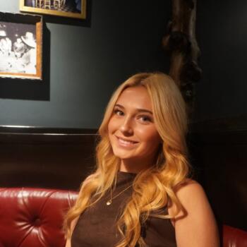 Babysitter in Laramie: Maddie