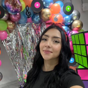 Babysitter in Armenia: Maria Camila Román