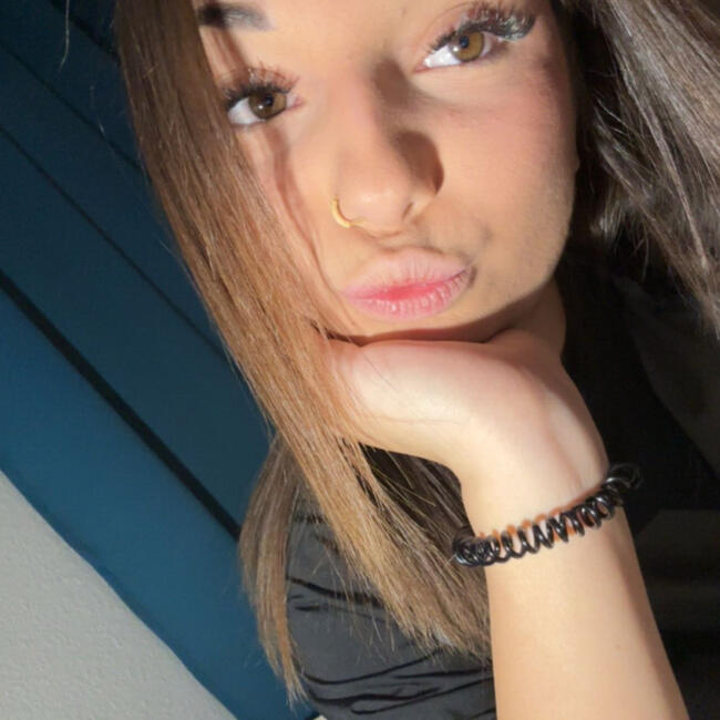Babysitter in Marseille: Melinda