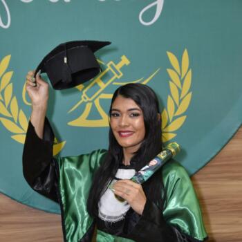 Babá em Manaus: Edivane