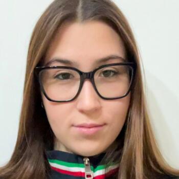 Babysitter in Oria: Ilaria