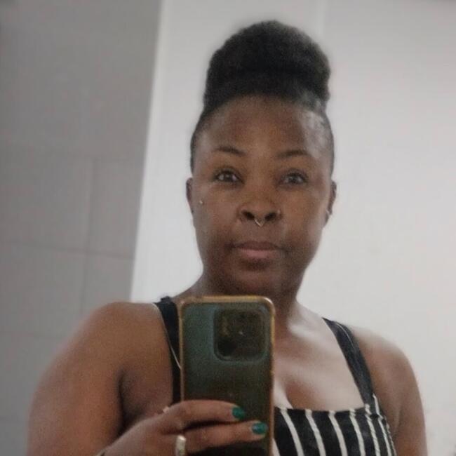 Babysitter in Pelotas: Stephanie