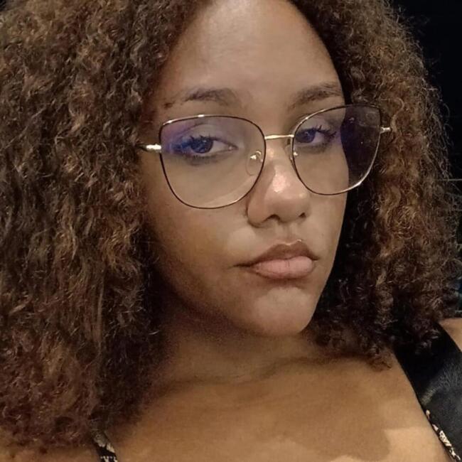 Babysitter in Cruzeiro: Gabrielly