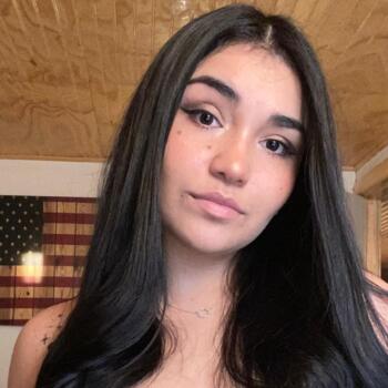 Babysitter in Papamoa: NICOLE