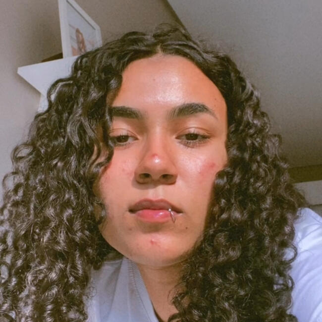 Babysitter in Suzano: Amabilly